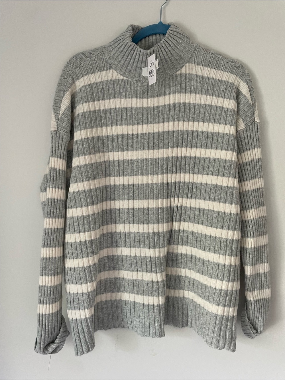 NWT LOFT Grey White Striped Ribbed Mock Neck Sweater Medium